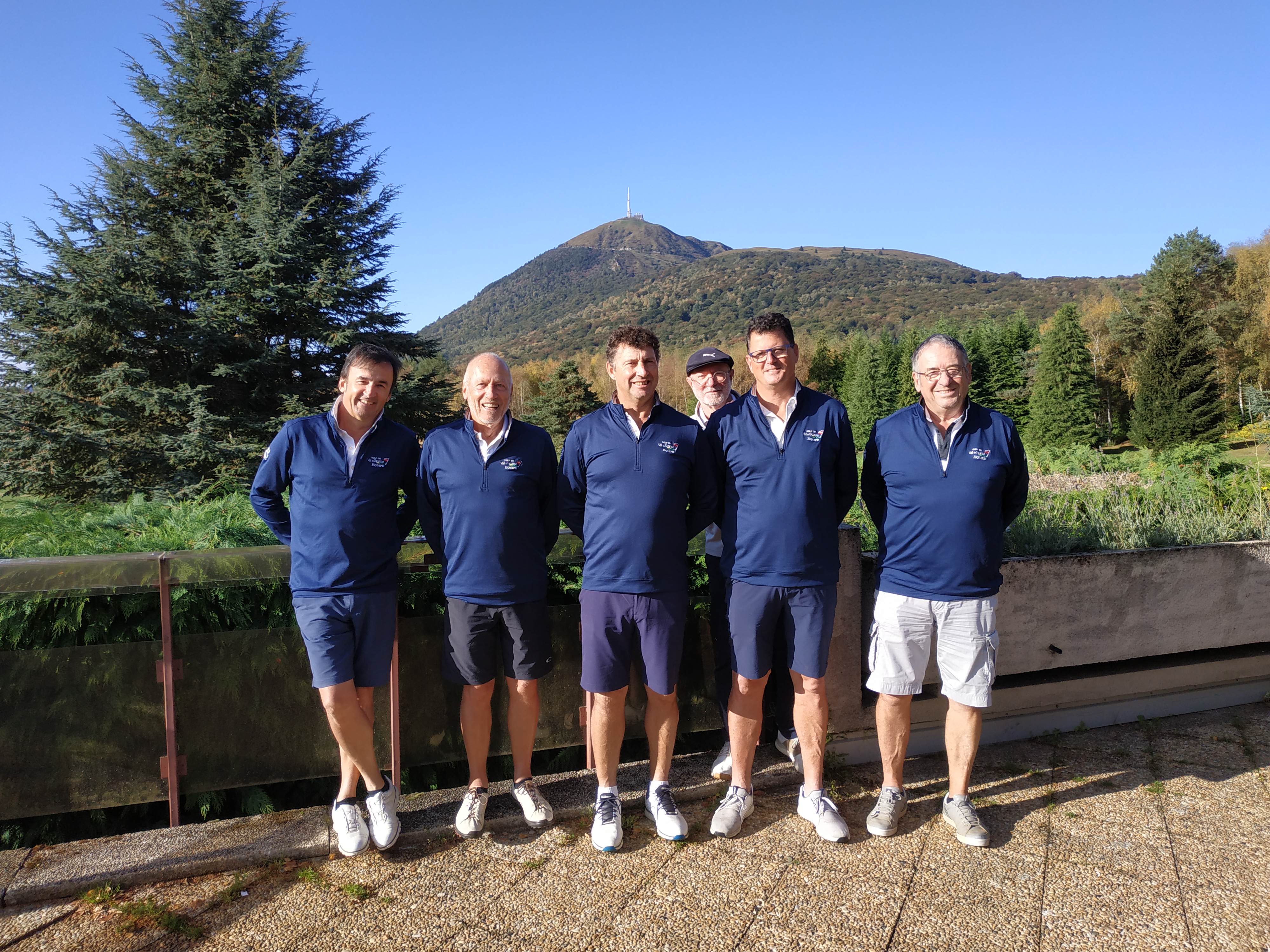 l'équipe masculine seniors du golf du val de sorne jura Franche Comté