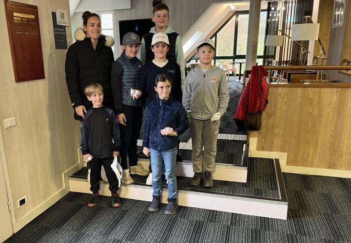 Goûter des jeunes du club du Val de Sorne
